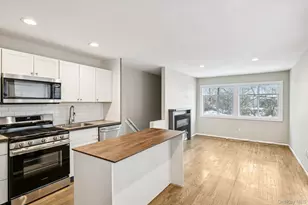 60 Marwood Rd N, Port Washington, NY 11050 - Photo 4