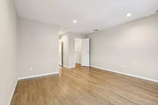 60 Marwood Rd N, Port Washington, NY 11050 - Photo 12