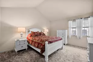 339 Oakwood Ave, Bayport, NY 11705 - Photo 8