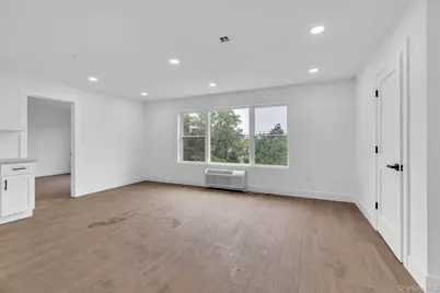 74 Broadway #2C, Freeport, NY 11520 - Photo 2