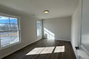 135 Cooper Rd, Fishkill, NY 12524 - Photo 10