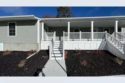 135 Cooper Road #3, Fishkill, NY 12524 - Photo 2