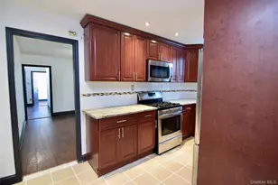 4224 Edson Ave, Bronx, NY 10466 - Photo 14