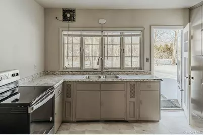 1539 Hollow Road, Clinton Corners, NY 12514 - Photo 6