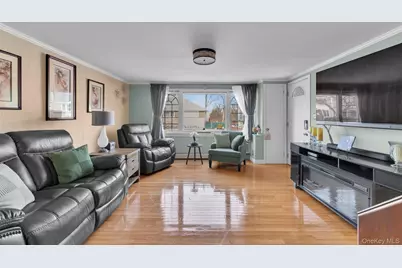 64 Tier Street, Bronx, NY 10464 - Photo 2