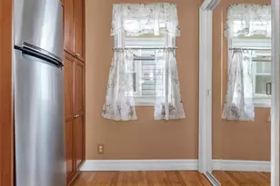 64 Tier St, Bronx, NY 10464 - Photo 8