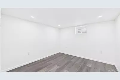 142-16 223rd Street, Springfield Gardens, NY 11413 - Photo 30