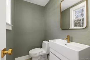 1 Ellen Ct, Rye, NY 10580 - Photo 10