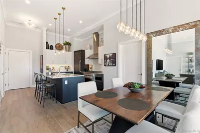 100 Garvies Point Road #1033, Glen Cove, NY 11542 - Photo 2