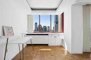 4-74 48th Ave, Long Island City, NY 11109 - Photo 8