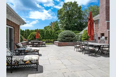 109 Mamaroneck Road, Scarsdale, NY 10583 - Photo 16