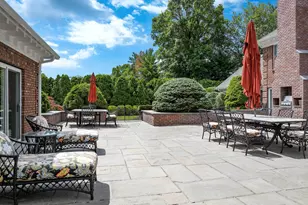 109 Mamaroneck Rd, Scarsdale, NY 10583 - Photo 16