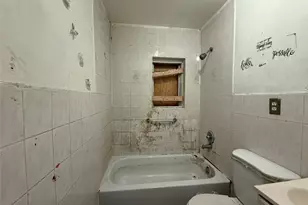 114-49 148th St, Jamaica, NY 11436 - Photo 6