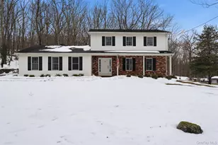 113 Buckberg Mountain Rd, Stony Point, NY 10980 - Photo 2