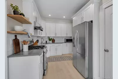 109-39 194th Street, Saint Albans, NY 11412 - Photo 10