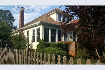 169 Sterling, Amityville, NY 11701 - Photo 32