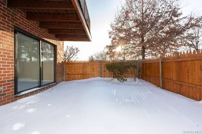 37 Bronxville Glen Drive #Bldg 5, Unit 1, Bronxville, NY 10708 - Photo 8