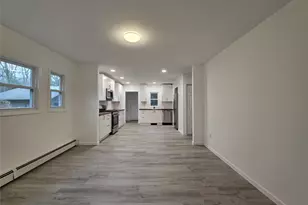 200 Deforest Rd, Dix Hills, NY 11746 - Photo 4