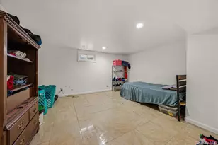 128-66 238th St, Rosedale, NY 11422 - Photo 20