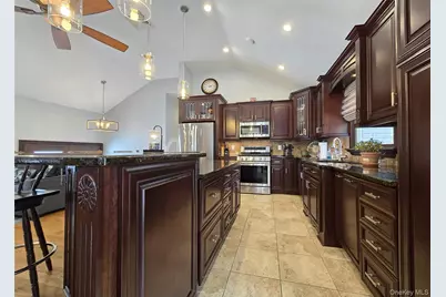 46 Harvest Lane, Commack, NY 11725 - Photo 10