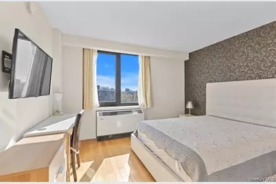 39-16 Prince Street #8, Flushing, NY 11354 - Photo 14