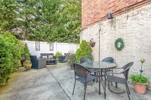 504 Merrick Rd, Lynbrook, NY 11563 - Photo 16