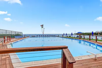 219 Mariners Way, Copiague, NY 11726 - Photo 20