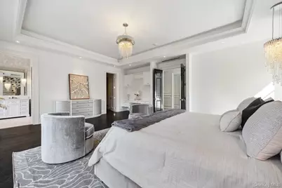 24 Landview Drive, Dix Hills, NY 11746 - Photo 36