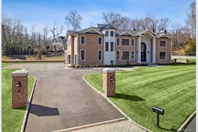 24 Landview Drive, Dix Hills, NY 11746 - Photo 44