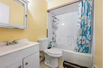 14989 253rd Street, Rosedale, NY 11422 - Photo 16