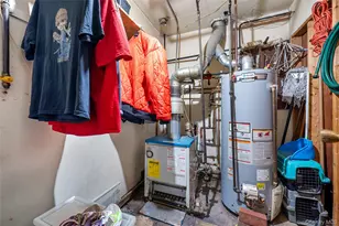 149-89 253rd St, Rosedale, NY 11422 - Photo 22