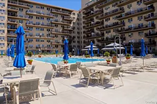 25 Neptune Blvd, Long Beach, NY 11561 - Photo 14