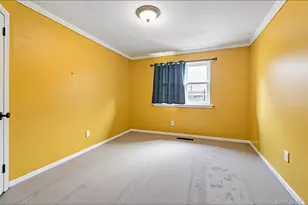 218-52 138th Rd, Springfield Gardens, NY 11413 - Photo 8