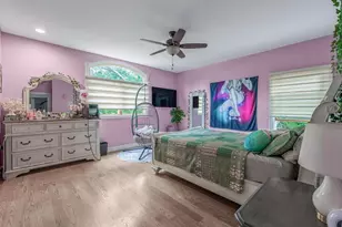 575 Hawthorne St, West Hempstead, NY 11552 - Photo 18