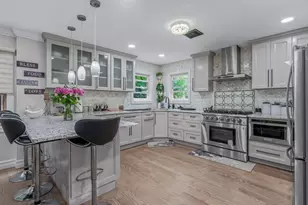 575 Hawthorne St, West Hempstead, NY 11552 - Photo 10