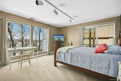 40 Idle Day Drive, Centerport, NY 11721 - Photo 18