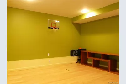 210 Sandpiper Court #210, Yorktown Heights, NY 10598 - Photo 22