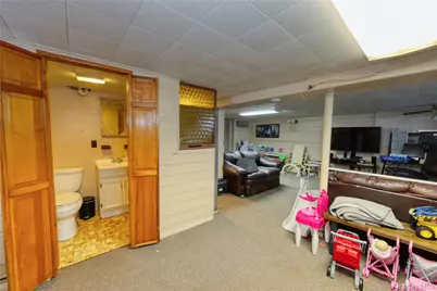 219 Pond Road, Bohemia, NY 11716 - Photo 26