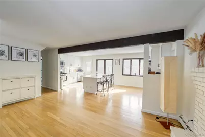 219 Pond Road, Bohemia, NY 11716 - Photo 6