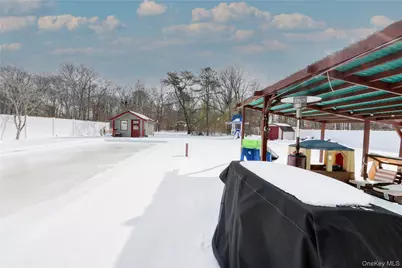 219 Pond Road, Bohemia, NY 11716 - Photo 30