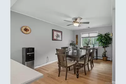 12 Crestview Drive, White Plains, NY 10604 - Photo 6