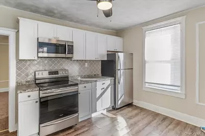 35 Lake Avenue, Saint James, NY 11780 - Photo 4