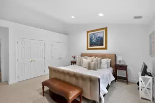 14 Miro Pl, Port Washington, NY 11050 - Photo 28