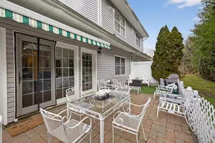 14 Miro Pl, Port Washington, NY 11050 - Photo 32