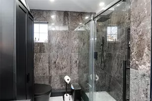 25 Centre St, Lynbrook, NY 11563 - Photo 20