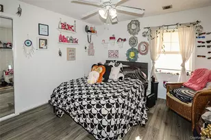 25 Centre St, Lynbrook, NY 11563 - Photo 14