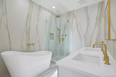 56 1st Street #L4, Pelham, NY 10803 - Photo 18