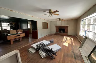 802 Tooker Ave, West Babylon, NY 11704 - Photo 2