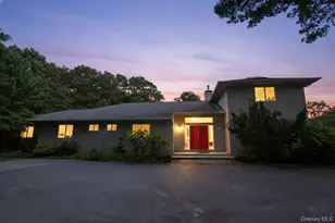 10 Jeffrey Ln, East Quogue, NY 11942 - Photo 2