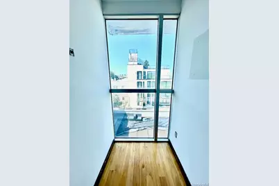 3256 Steinway Street #3rd Floor (Right Side), Astoria, NY 11103 - Photo 8